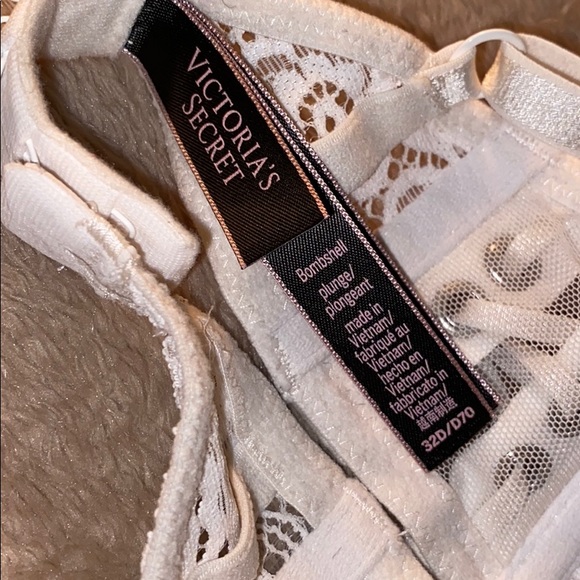 Victoria’s Secret bra - Picture 3 of 4